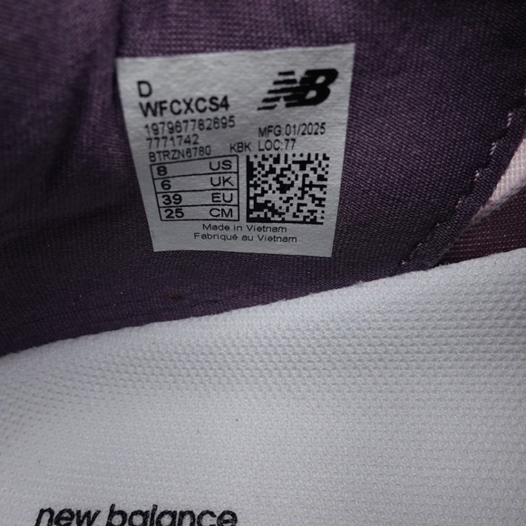 NEW Women's New Balance FuelCell Rebel v4 Running Shoes WFCXCS4 - Picture 6 of 7